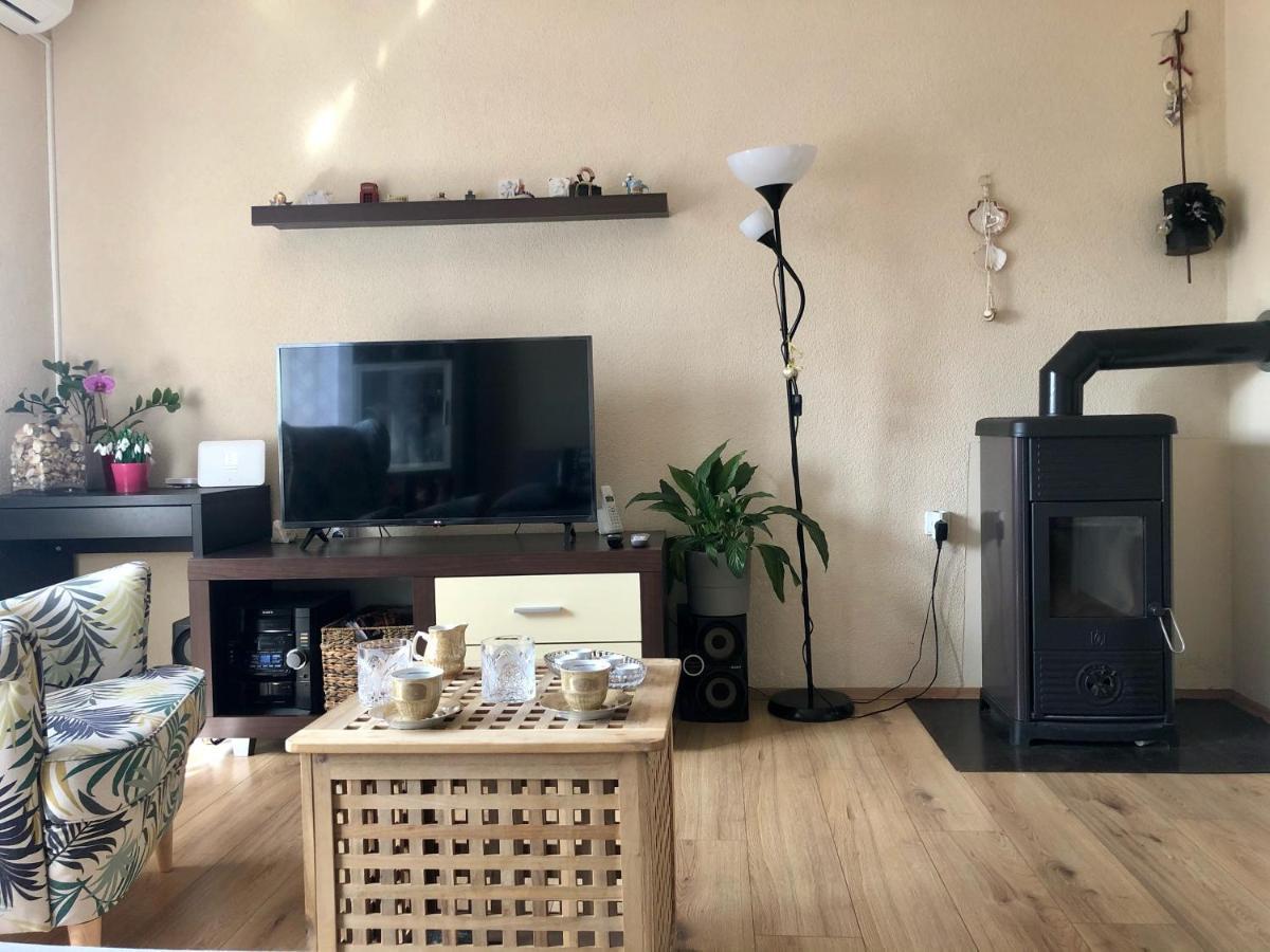 Tortoise 2 Apartment ซริกเวนิซา ภายนอก รูปภาพ