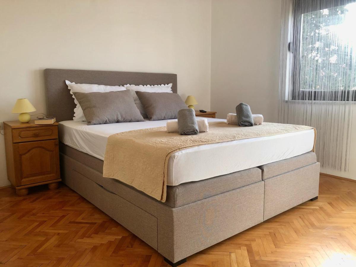 Tortoise 2 Apartment ซริกเวนิซา ภายนอก รูปภาพ